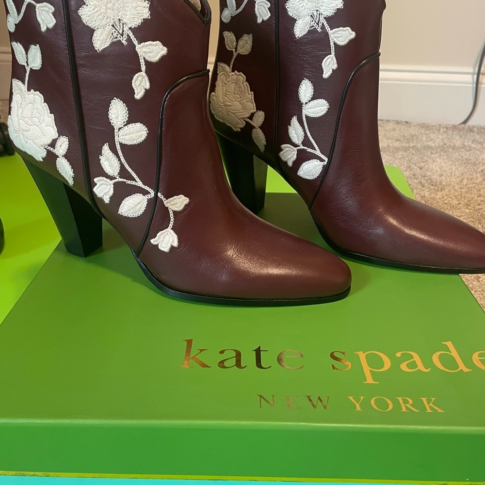 KATE SPADE NWOT womens dalton ankle boot burgundy 9.5 - Picture 6 of 10